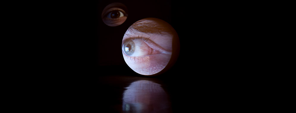 Tony Oursler – Projector